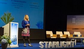 Cmo comunicar un eclipse la charla de Sara Rodrguez en el Encuentro Starlight 2025 Cmo comunicar un eclipse la charla de Sara Rodrguez en el Encuentro Starlight 2025