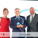 Rafael Bachiller recibe el Premio Turismo de  ReginDigital por impulsar el astroturismo