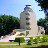 La Torre Einsteins y su particular historia