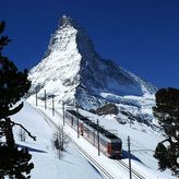 Un tren cremallera hasta Gornergrat y el cielo de Suiza