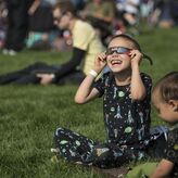 Prevencin ante los riesgos del eclipse de sol del 8 de abril