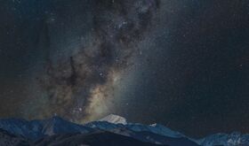Kaikura estrellas entre las montaas y el Pacfico de Nueva Zelanda