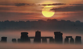 Cuando el Sol gobernaba el mundo monumentos nacidos para el solsticio Cuando el Sol gobernaba el mundo monumentos nacidos para el solsticio