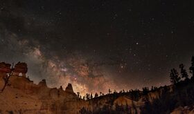 Ruta para Observar las Estrellas en Utah Desde Hoodoos hasta la Va Lctea 