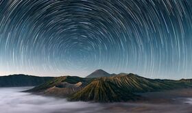 Monte Bromo Un Encuentro Mstico con las Estrellas en Indonesia