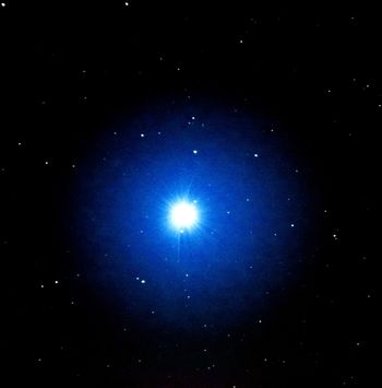 Vega, la Estrella del Norte del pasado y el futuro
