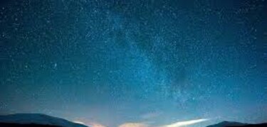 Escocia cuando cae la noche viajar a las Highlands para mirar el cielo