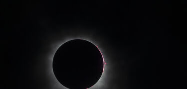 Las perlas de BailyCuando el Sol se transforma en un collar de diamantes
