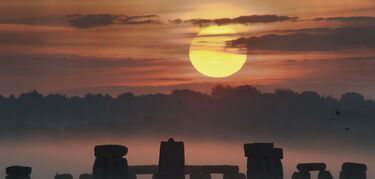 El solsticio de Junio hito temporal y cultos solares