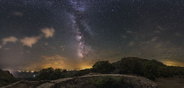 Las piedras que apuntan a las estrellas en el Geoparque Villuercas Ibores Jara