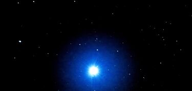 Vega la Estrella del Norte del pasado y el futuro