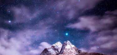 Montaas del mundo que tocan las estrellas