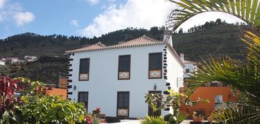 Villa La Malvasia, La Plama