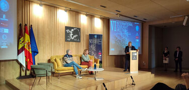 mesa redonda encuentro starlight