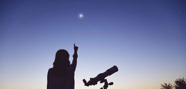 El Tringulo de Verano Una Gua para Explorar el Cielo Nocturno del Hemisferio Norte