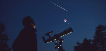 Ocho destinos de astroturismo curiosos en Europa para ver las Perseidas 2025