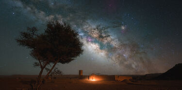 Ouzina Telescope Network Una historia de amor entre el desierto rosa y las estrellas