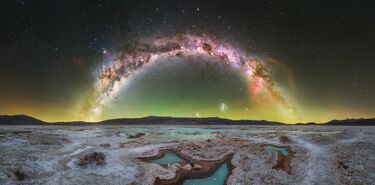 De Monfrage a Atacama los cielos ms espectaculares para ver la Va Lctea