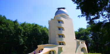 La Torre Einsteins y su particular historia