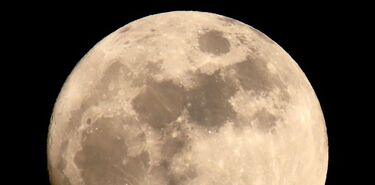 Luna Llena del 6 de abril Por qu la Luna Rosa afecta tanto nuestro calendario