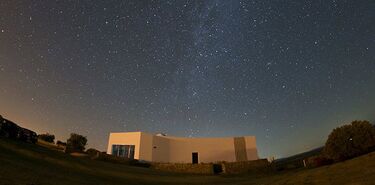 Los viajeros quieren al Observatorio del Lago Alqueva en Monsaraz