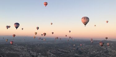 Amanecer en globo y el espectacular cielo de la Capadocia