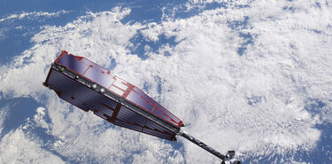 La basura espacial a punto de daar el satlite Swarm de la ESA