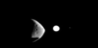 Las lunas de Marte y de Jpiter  se encuentran