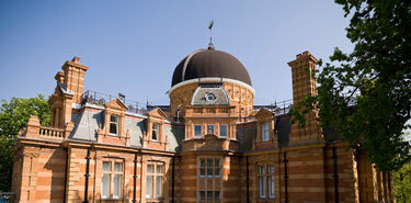 La cuna de la hora mundial el Real Observatorio de Greenwich  