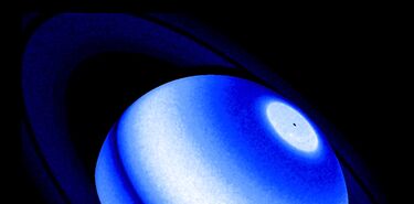 Hubble descubre que los anillos de Saturno calientan su propia atmsfera 