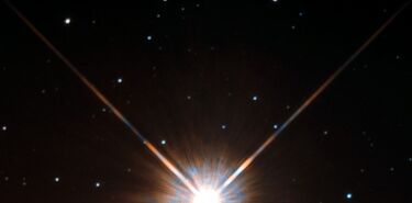 Webb detecta bloques de construccin planetarios en una galaxia sorprendente
