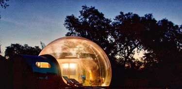 Hoteles burbuja y domos geodsicos Dormir bajo las estrellas est de moda