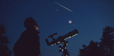 Ocho destinos de astroturismo curiosos en Europa para ver las Perseidas 2025