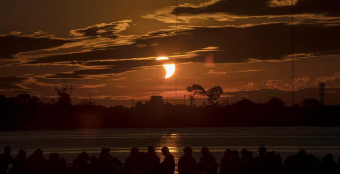 Las mejores imágenes del eclipse solar del 2 de julio