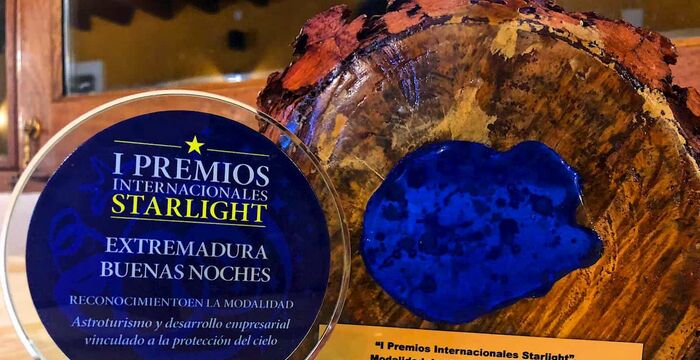 ¡Defensores del cielo oscuro, ya podéis participar en los II Premios Starlight!