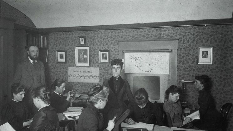 mujeres observatorio Harvard 