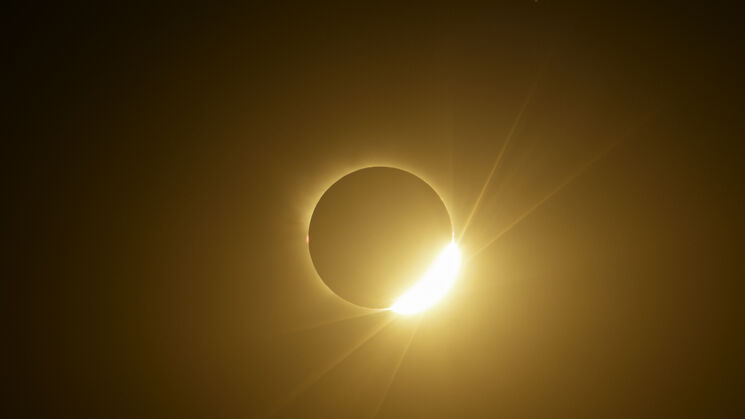 Eclipse total de sol 12 de agosto Diego