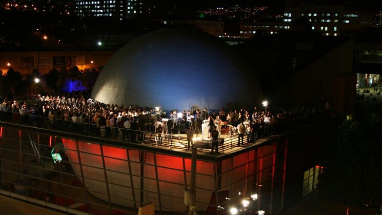 Planetario de Medelln exterior