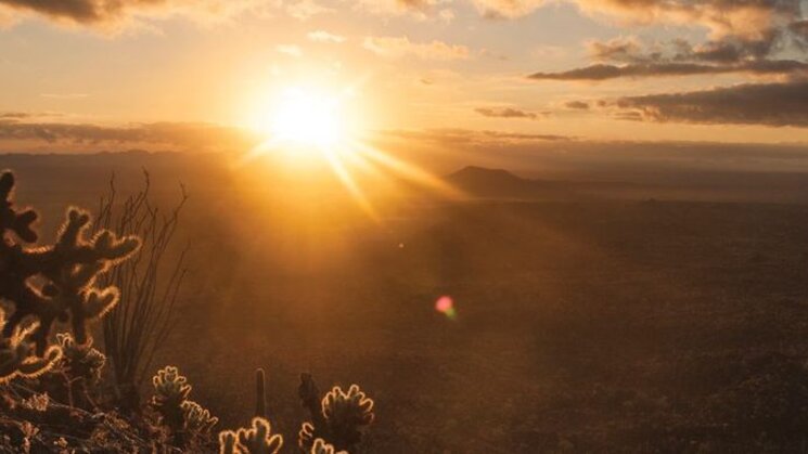 El Pinacate  amanecer