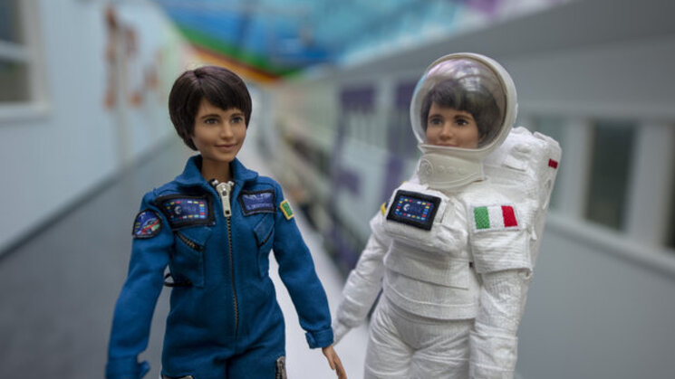 Barbie astronauta