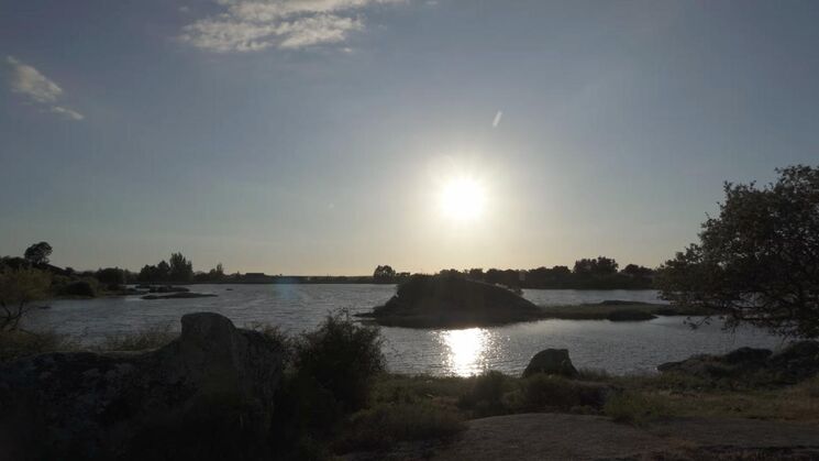 solsticio desde los barruecos