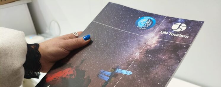 UN Tourism y Fundacin Starlight presentan en FITUR la primera gua global de Astroturismo