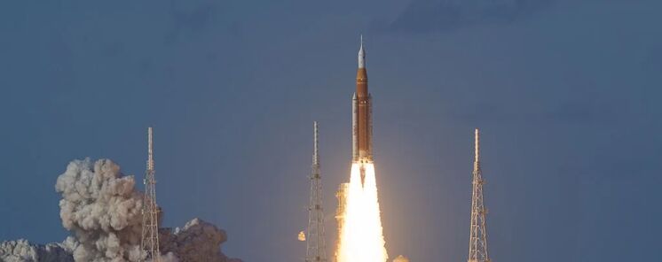 Artemis II despega hacia la Luna tras un lanzamiento con tensin y varios contratiempos