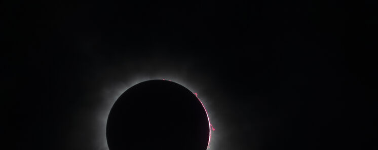 Las perlas de BailyCuando el Sol se transforma en un collar de diamantes