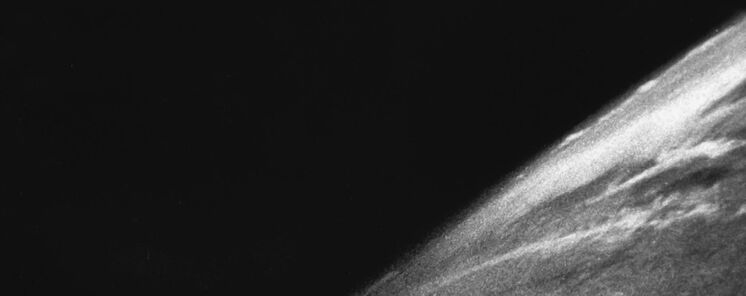 La primera fotografa de la Tierra desde el espacio cumple 80 aos as empez todo