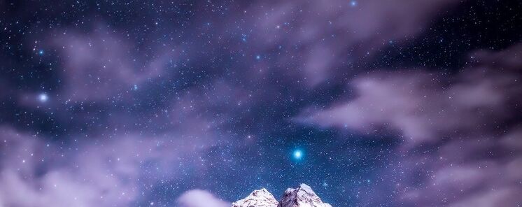 Seis Montaas que tocan las estrellas