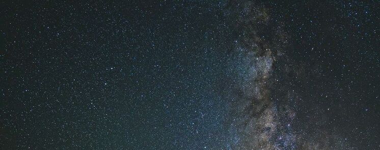 Estrellas bajo el primer Patrimonio Natural de la Humanidad Islas Galpagos 