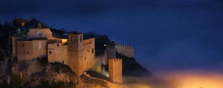 El Castillo de Alquzar Un Mirador Celestial en Huesca