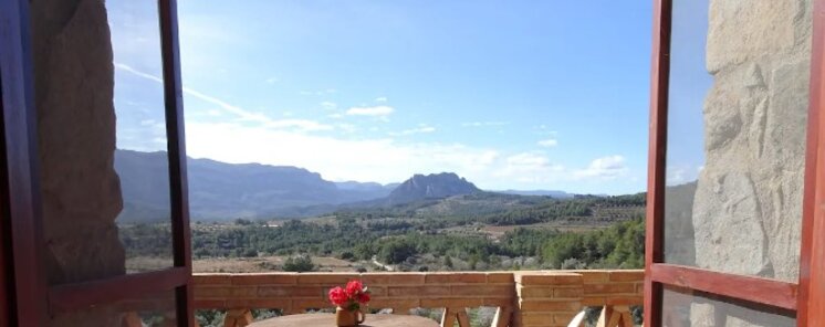 Mas del Cel un Oasis de Paz y Estrellas en Tarragona