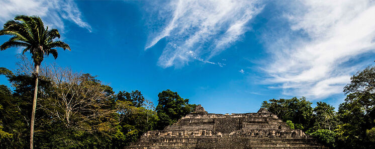 Astroturismo en el Sitio Arqueolgico Caracol Belice Las Estrellas y la Historia Maya
